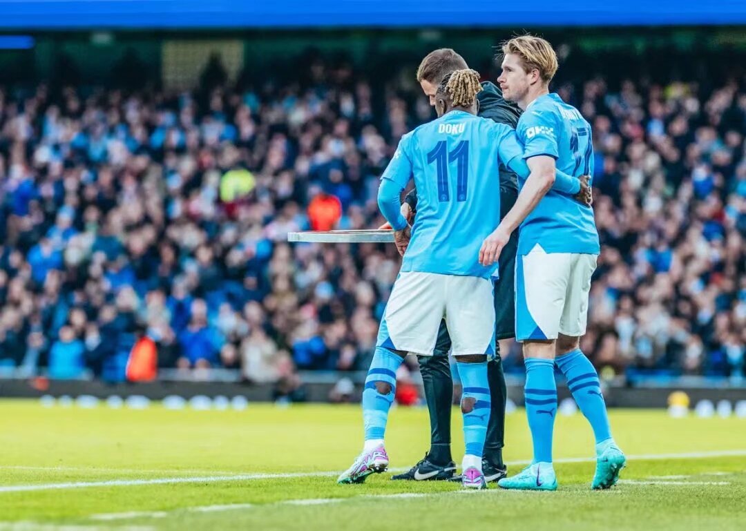 没有中锋的曼联打不出自己的上限，所以曼联的命运即将注定