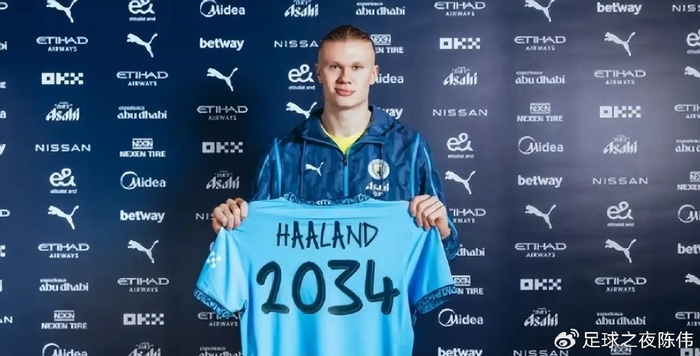 德甲战报：凯恩替补登场戴帽，拜仁5-0狂胜十人斯图加特