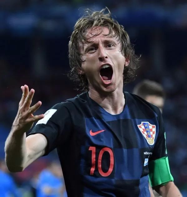 24名落差太扎心，郑钦文明年能重返前十吗？