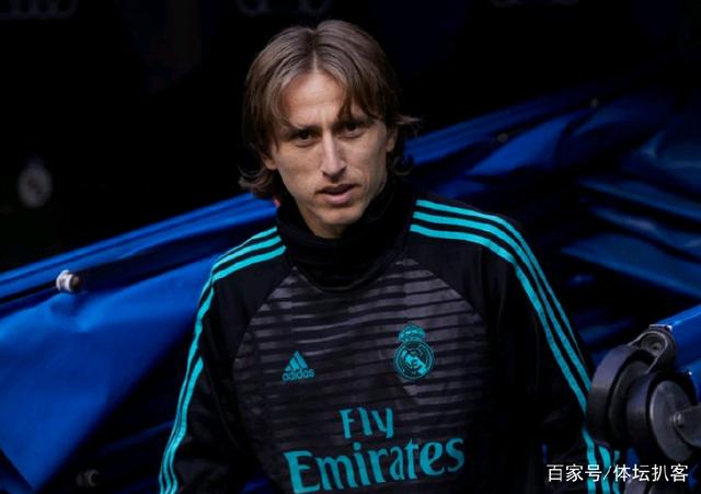 尤文官方：鲁加尼右腿比目鱼肌轻度损伤；据悉至少缺阵20天