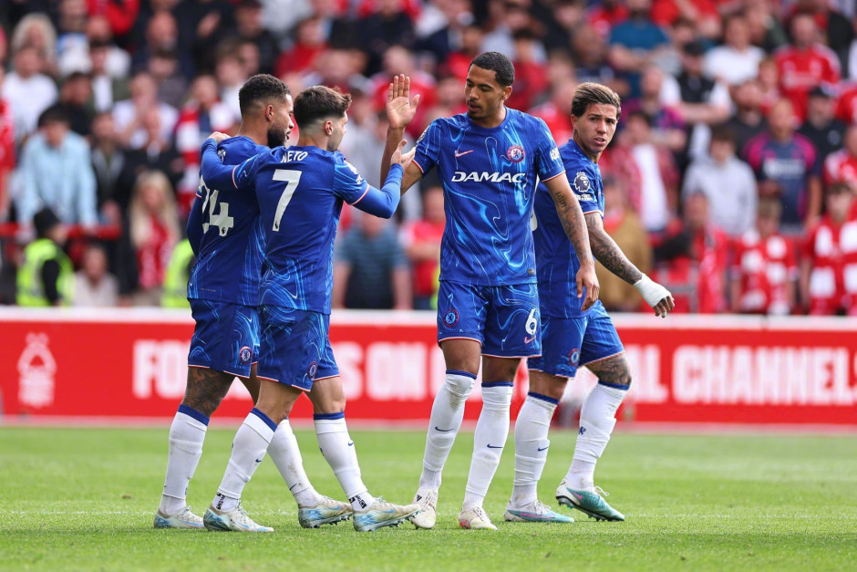 国米阿切尔比第30分钟伤退